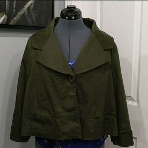 Allison Taylor Capelet Jacket‎